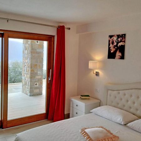 Appartamenti Villa Vagne By Gardadomusmea Tremosine ภายนอก รูปภาพ