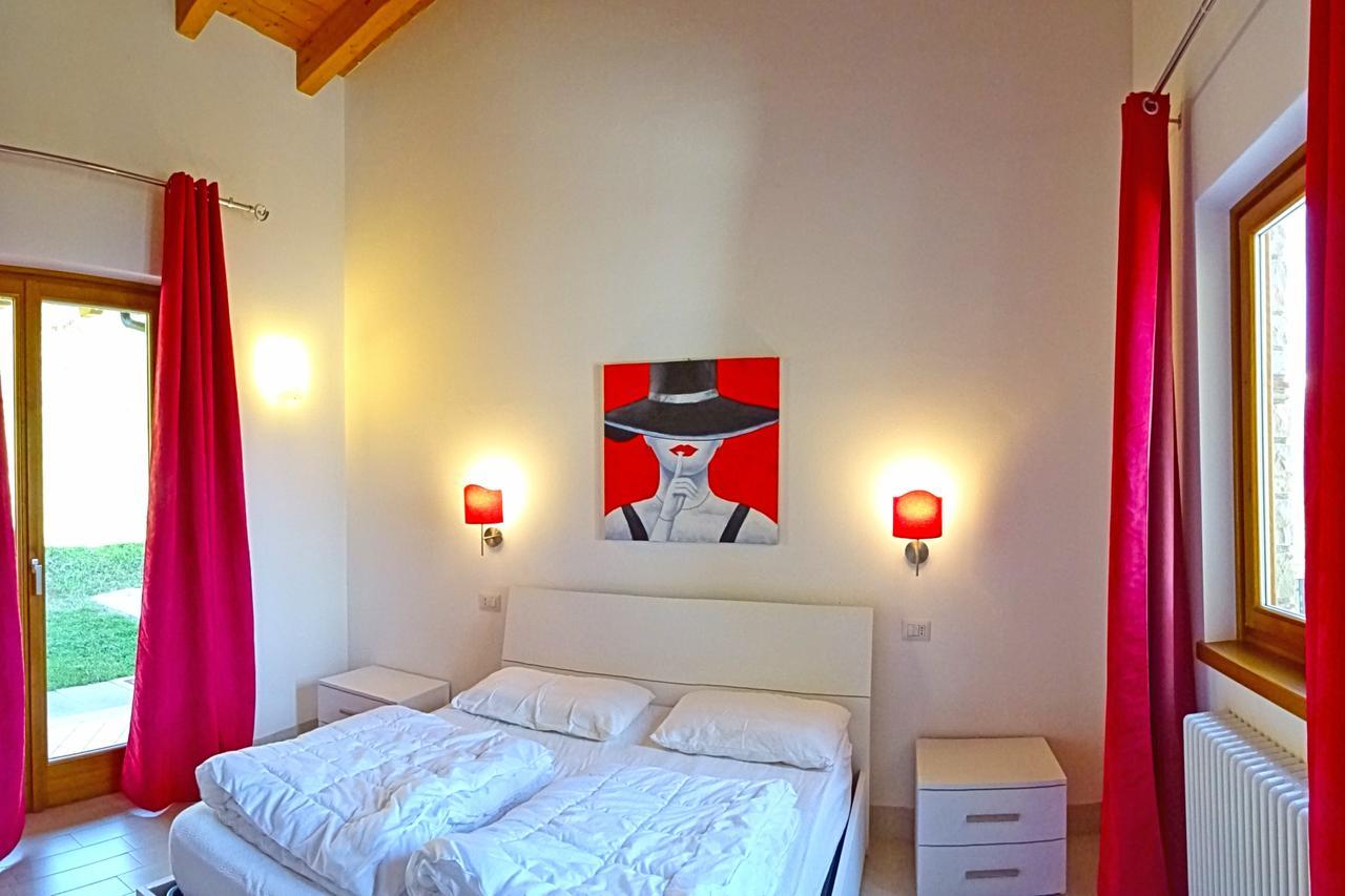 Appartamenti Villa Vagne By Gardadomusmea Tremosine ภายนอก รูปภาพ