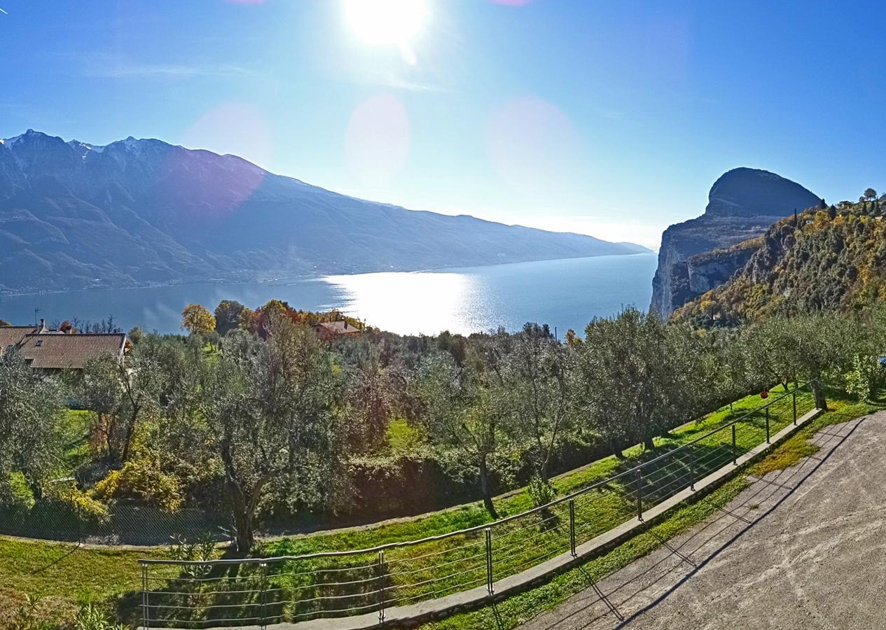 Appartamenti Villa Vagne By Gardadomusmea Tremosine ภายนอก รูปภาพ