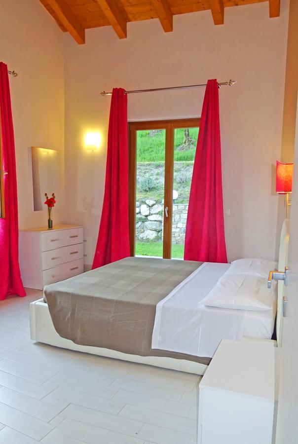 Appartamenti Villa Vagne By Gardadomusmea Tremosine ภายนอก รูปภาพ