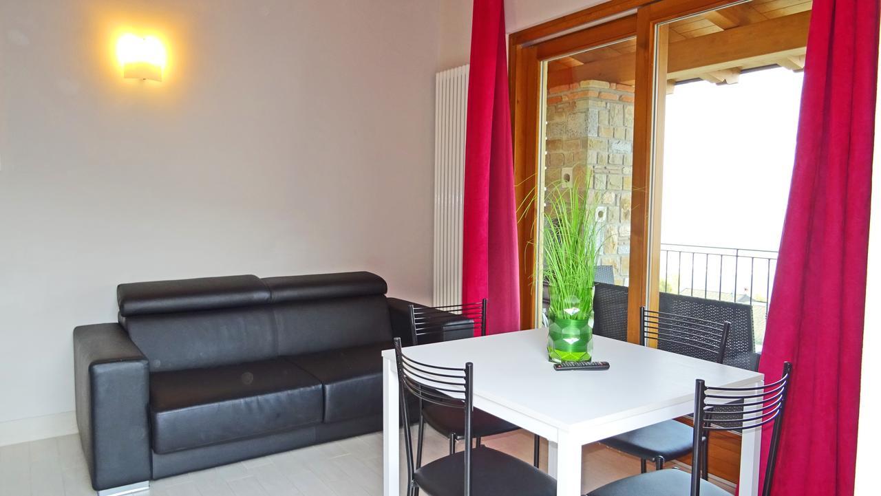 Appartamenti Villa Vagne By Gardadomusmea Tremosine ภายนอก รูปภาพ