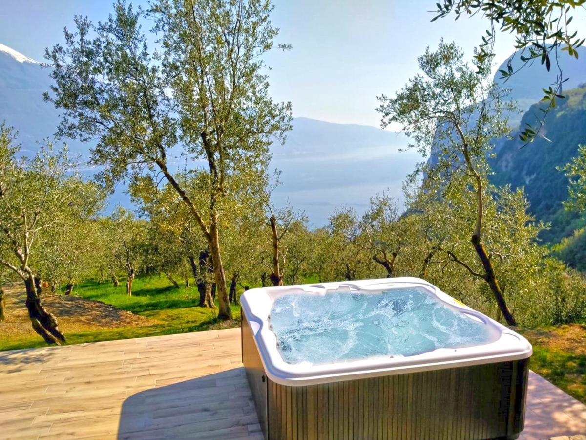 Appartamenti Villa Vagne By Gardadomusmea Tremosine ภายนอก รูปภาพ